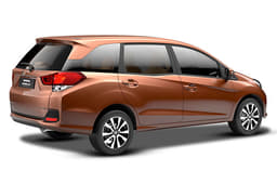 Honda Mobilio MPV photo gallery